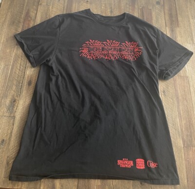 BURGER KING 2019 Stranger Things Coke One Scan Can Staff Promo T-Shirt (XL)