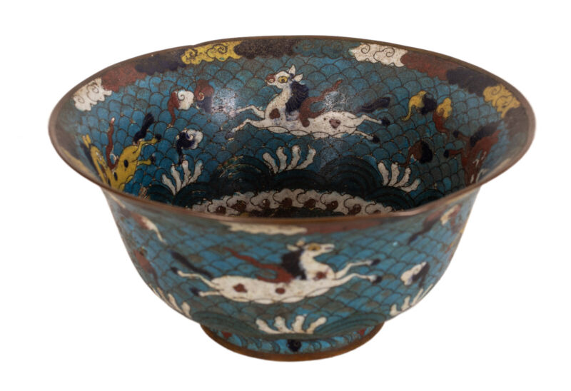One Big, Antique Cloisonné - Enamel - Bowl IN Ming Style China 19. C. Qinq
