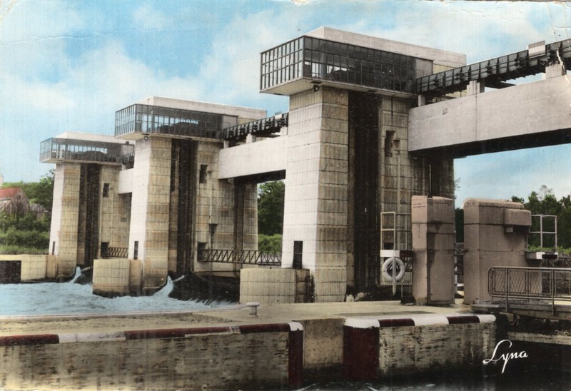 *12307 Cpsm Andresy - Les Ecluses Et Le Barrage