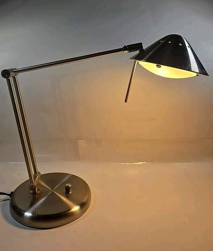 Vintage TENSOR UFO Space Age Saucer Metal Table Desk Lamp