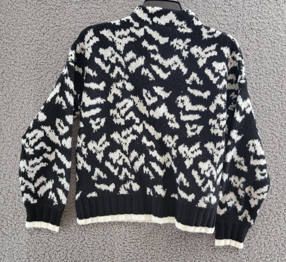 AQUA Animal Print Mock Neck Sweater Women's XS Black/Ivory Pullover Style L/S - Picture 8 of 15