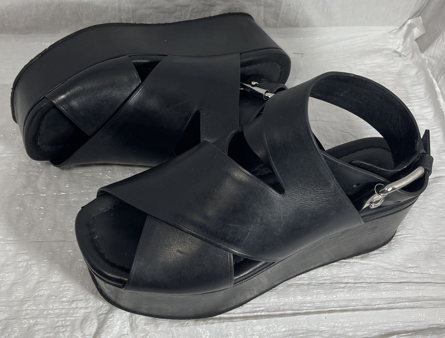 サンダル・ミュール ALEXANDER WANG SANDALS BLACK/SILVER Alexander Wang Flat sandals for Women | Online Sale up to 72