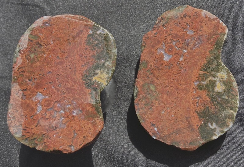 indonesian-plume-agate-glowing-big-split-unpolished-nugget-218-grams-77-ozs