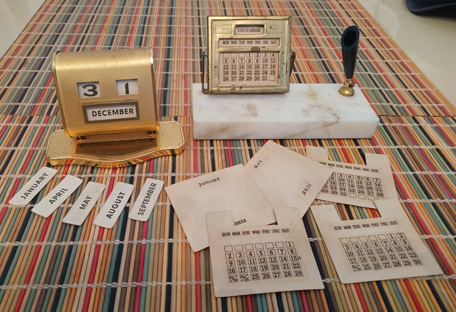antique-perpetual-metal-flip-calendar-pen-pencil-holder-paperweight-lot