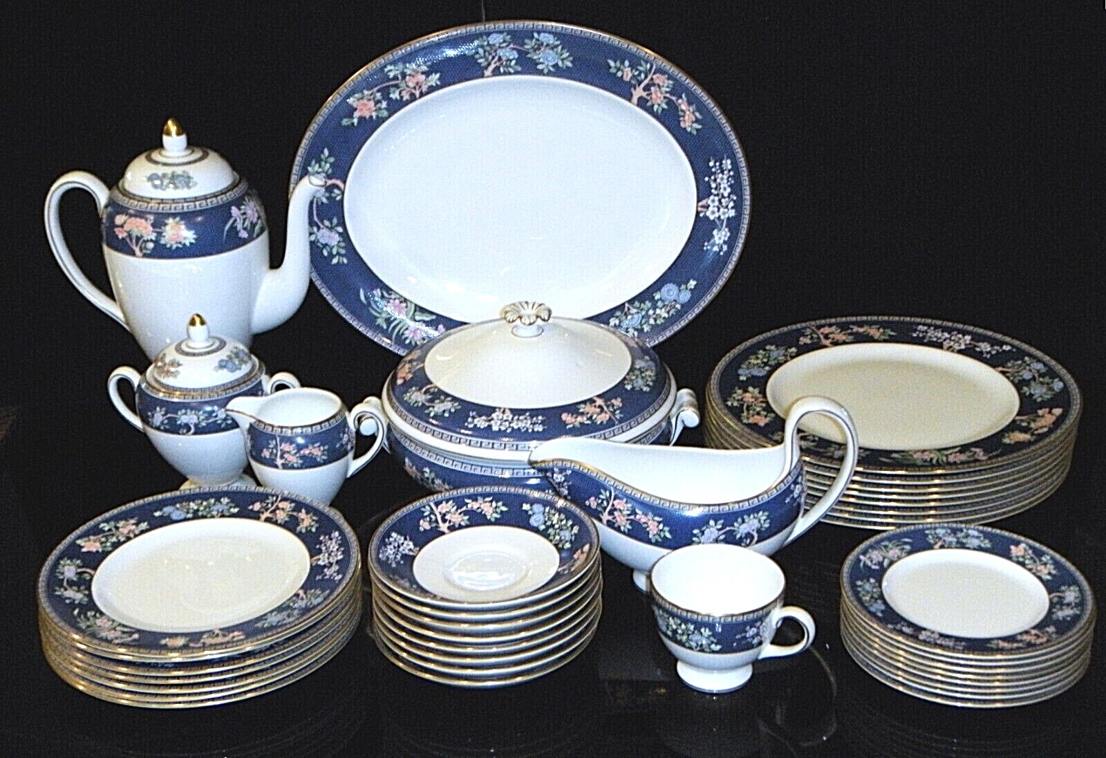 ウェッジウッド　ボーンチャイナ　BLUESIAM Vintage Wedgwood Blue Siam Bone China | eBay