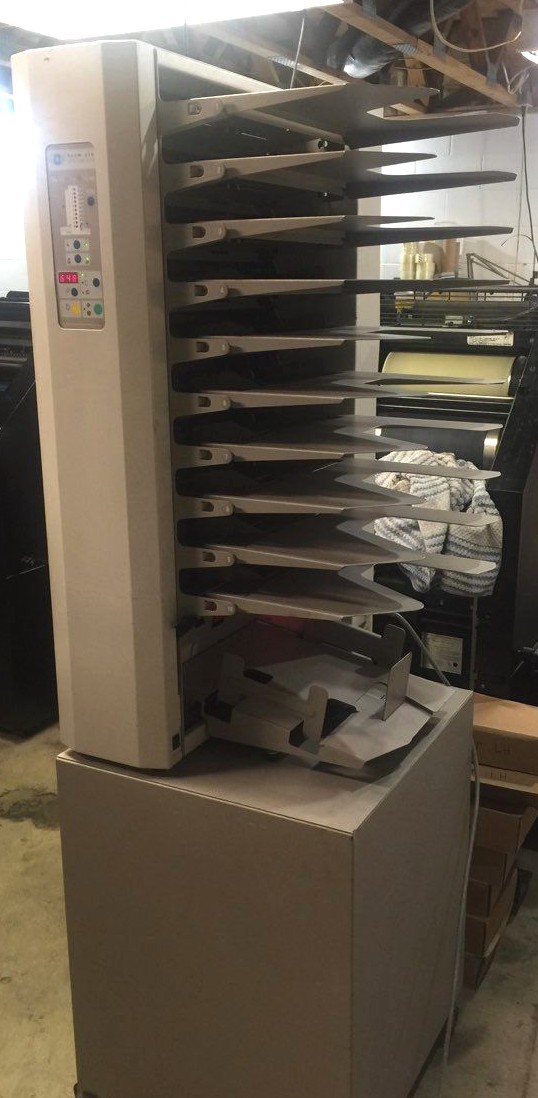 BAUM PLOCKMATIC 310 MAXXUM 10 VERTICAL COLLATOR and STAND for BOOKLET MAKING