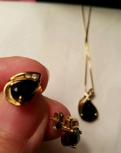 10K black onyx pendant pear-shaped on chain ,earrings & ring  sz 7