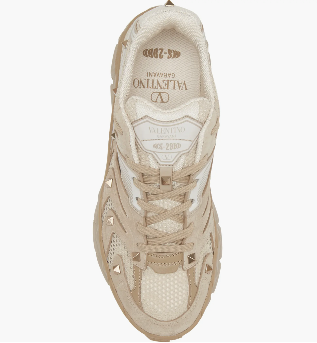 Pre-owned Valentino Garavani Ms-2960 Rockstud Men's Sneaker - Retail $1220 In Mxy-beige