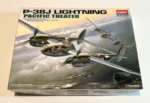 P-38J Lightning Pacific Heater 1/72 Academy 2209 Airplane Mo