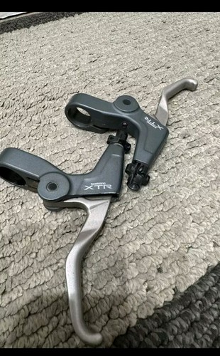 Shimano XTR シフター（ST-M950 レバーセット） 2個セット SHIMANO 「シマノ」 XTR ST-M950 レバーセット / バイチャリ