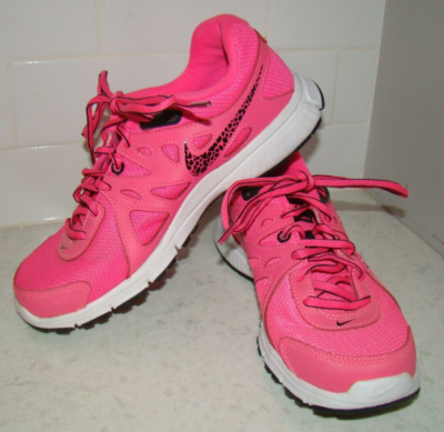 women's nike revolution 2 shoes