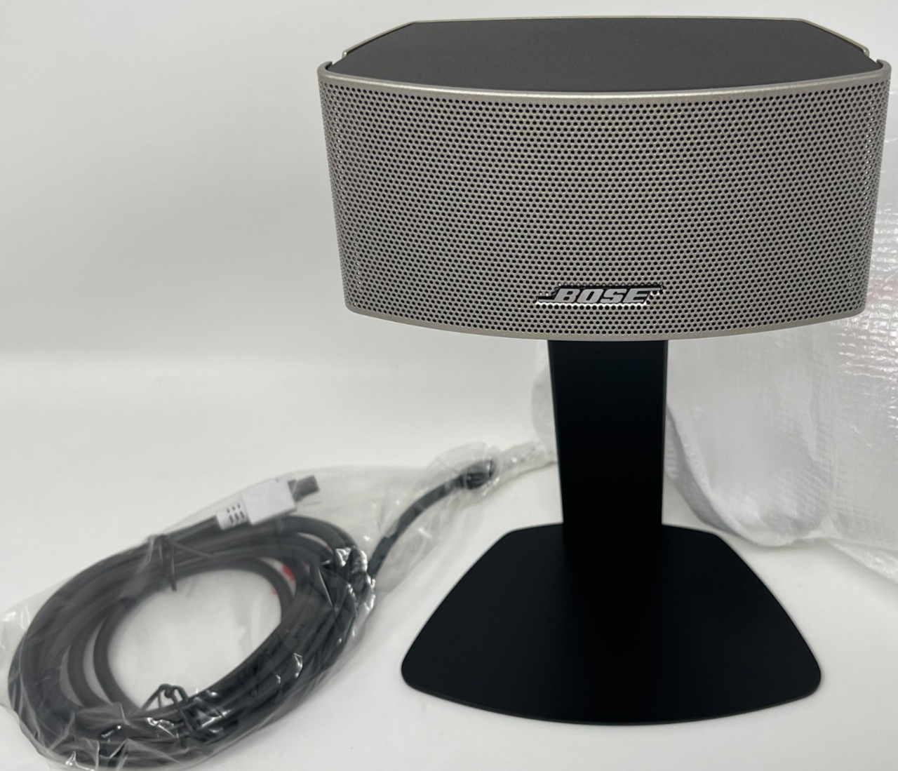 Bose Companion 5 Multimedia Speaker System [Left] Satellite
