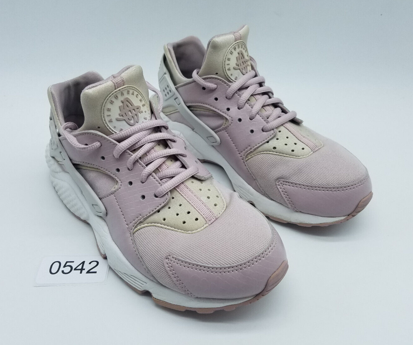 靴 Nike Air Huarache Nike Air Huarache Run Women's Size 7.5 Running Shoes Gray