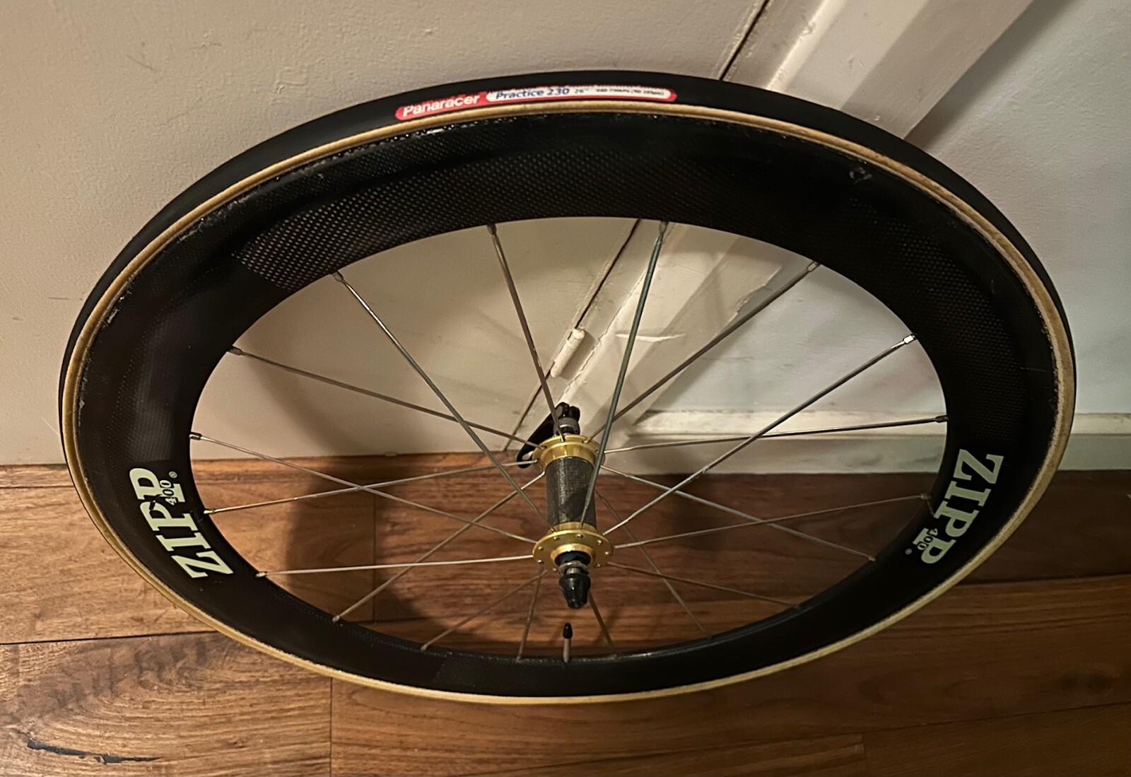 $_32.JPG?set_id=880000500F