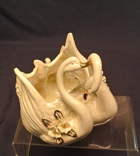 Vintage Norcrest Double Swan Planter Iridescent Luster Pearl