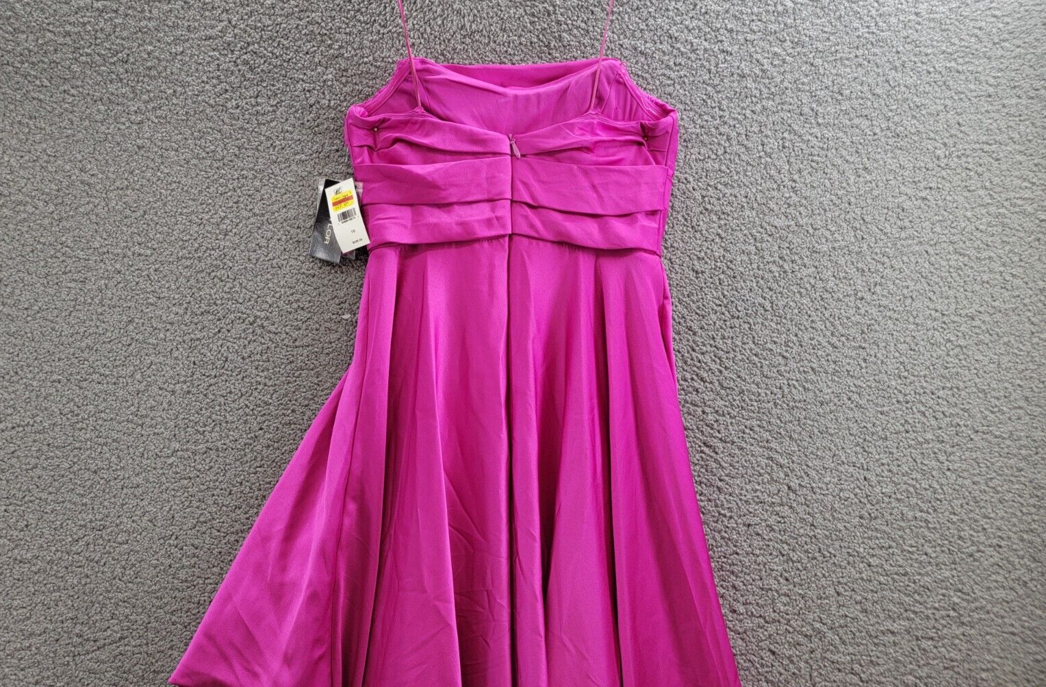 Taylor Asymmetric Sleeveless Satin Gown Women's 10 Magenta Back Zip Closure - Picture 10 of 17