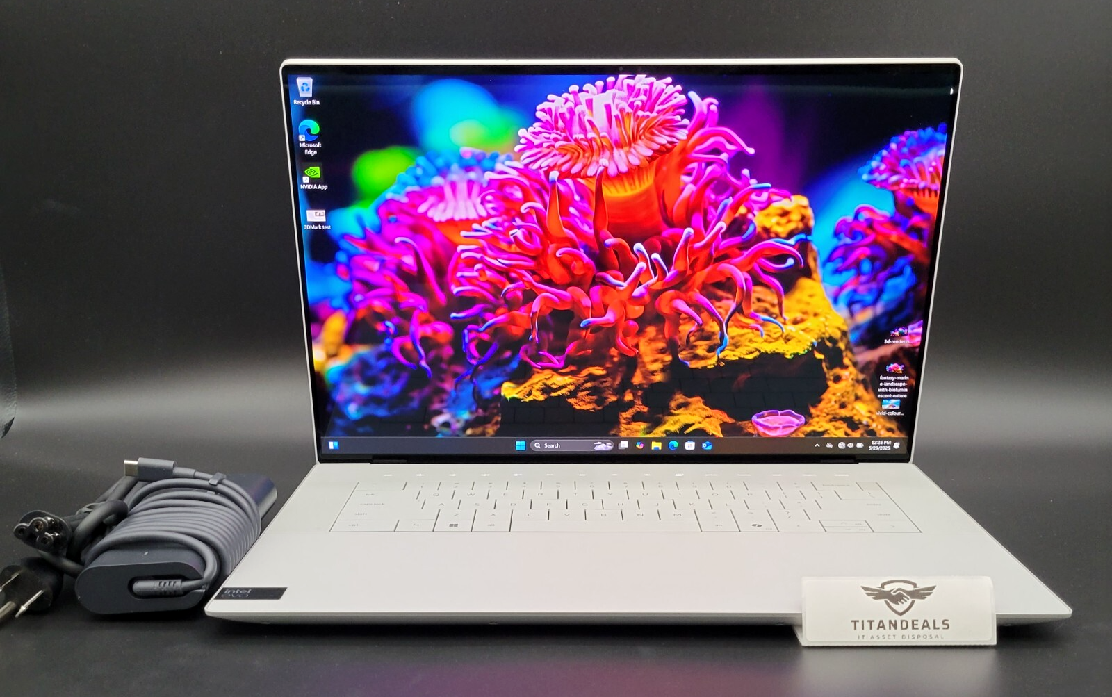 4070／DELL XPS 16(9640)／Ultra9/64G/4TB Dell XPS 16 9640 - Intel Core Ultra 9 | Overview, Specs