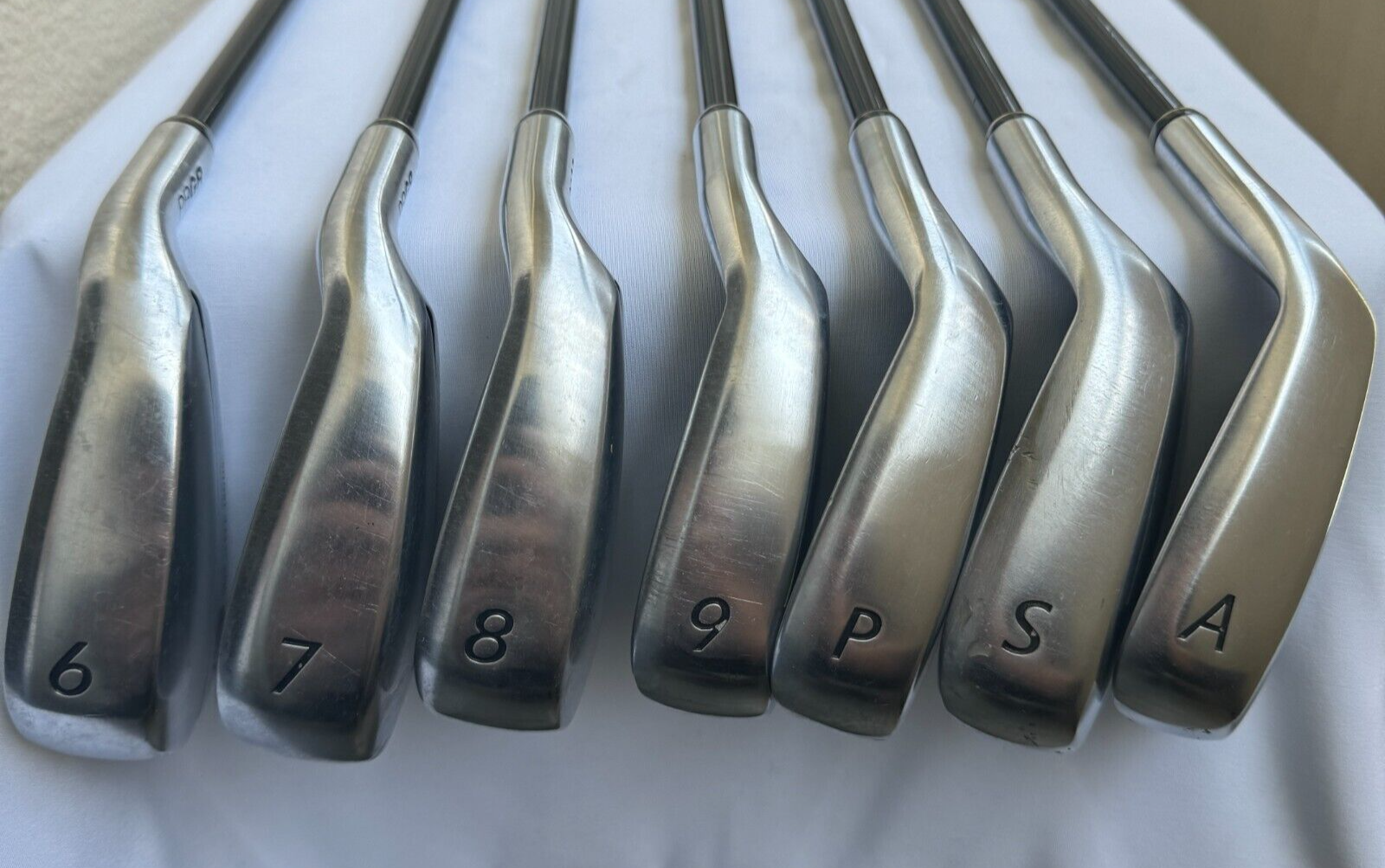 PRGR RED UT 24度 M40 PRGR RED UT 24度 M40 Japanese Red Eyes PRGR