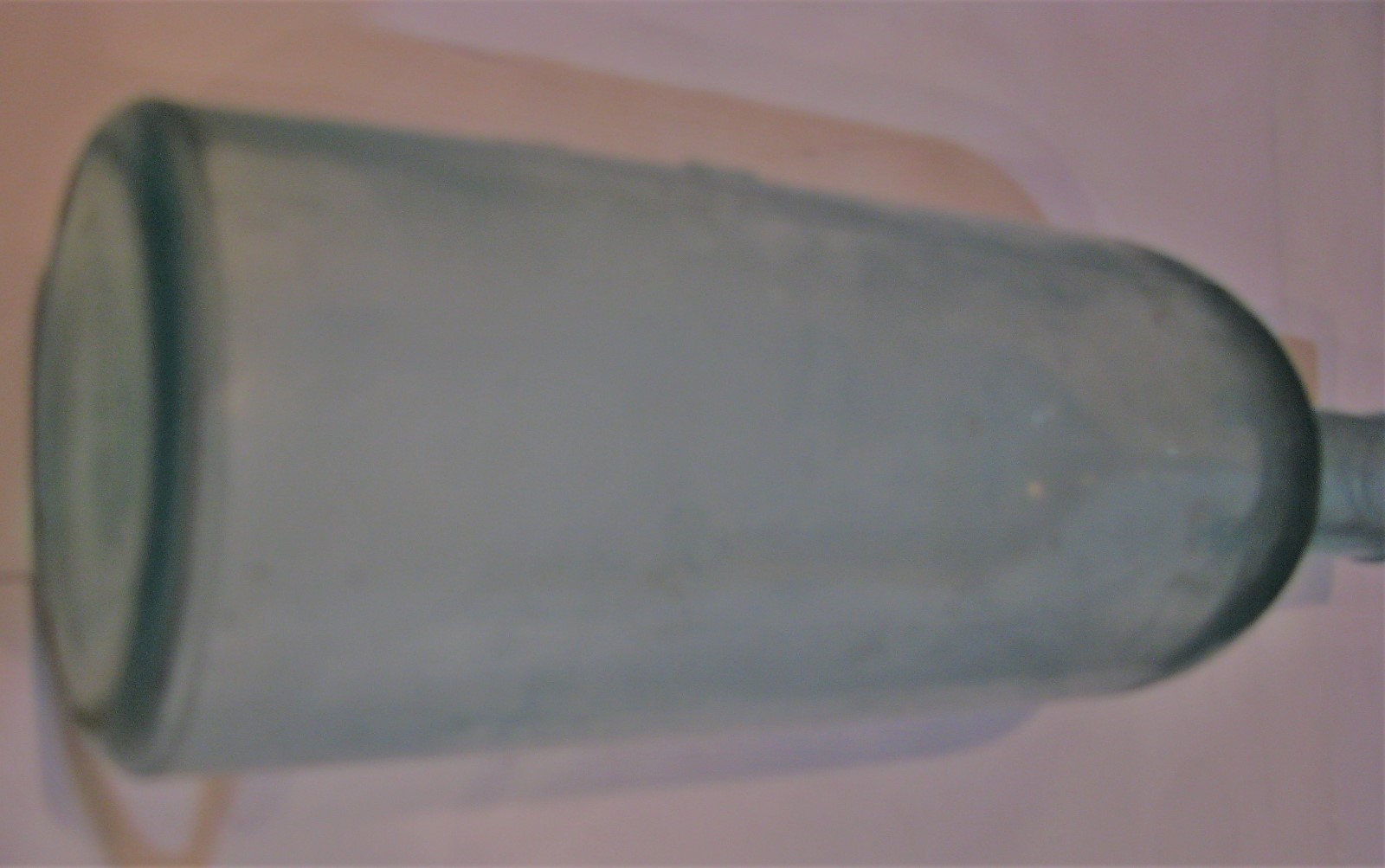 AQUA PINT RUM STRAIGHT LIP SOUTH CAROLINA DISPENSARY CYLINDER BOTTLE