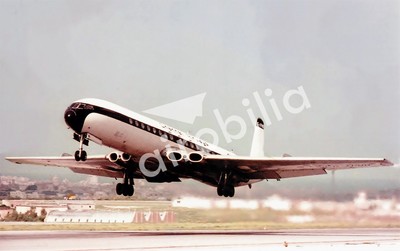 CHANNEL AIRWAYS COMET 4B DEPARTING Malta  -  6x4 Print