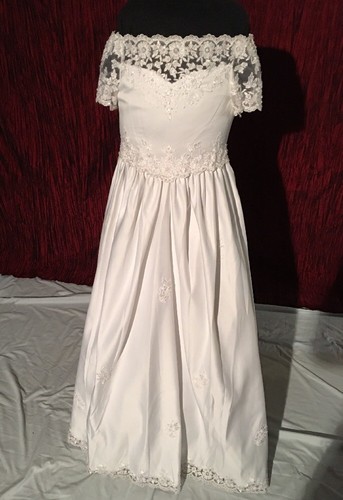 Sweet Kids  White gown dress sz 16 First Communion Or Confirmation