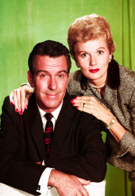 BARBARA BILLINGSLEY HUGH BEAUMONT LEAVE IT TO BEAVER Photo Magnet @ 3''x5''