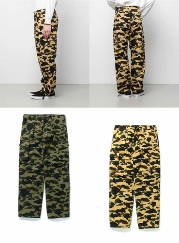A BATHING APE Men's Wide Fit Silhouette Cargo Pants with 6 Pockets 1ST CAMO  JPN
