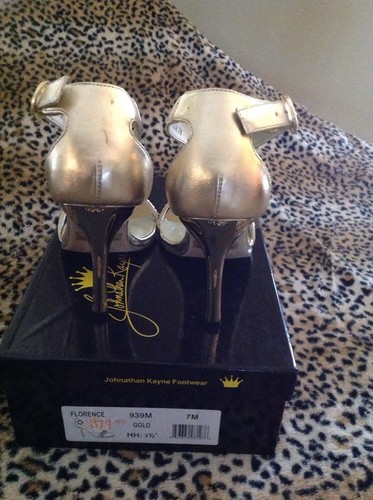 Jonathan Kayne Footwear 