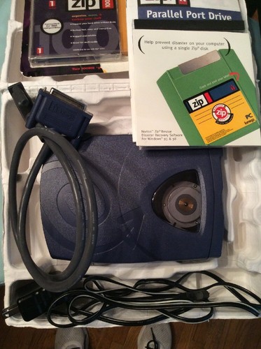 Iomega 250MB Parallel Port External Zip Drive w/ Original Box
