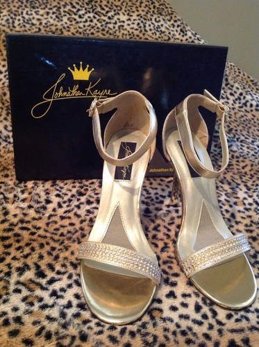 Jonathan Kayne Footwear 