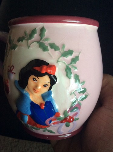 DISNEY Vtg Snow White Mug 