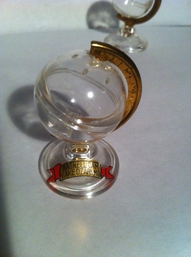 Vintage Globe Bagnell Dam Salt & Pepper Set.