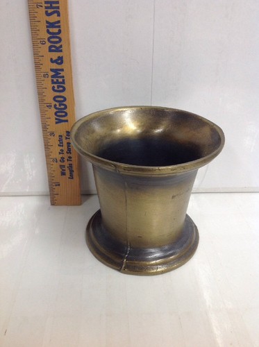 Vintage ~ Diecast ~ Heavy ~ Metal ~ Mortar And Pestle