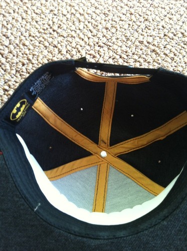 DC COMICS BATMAN BASEBALL CAP