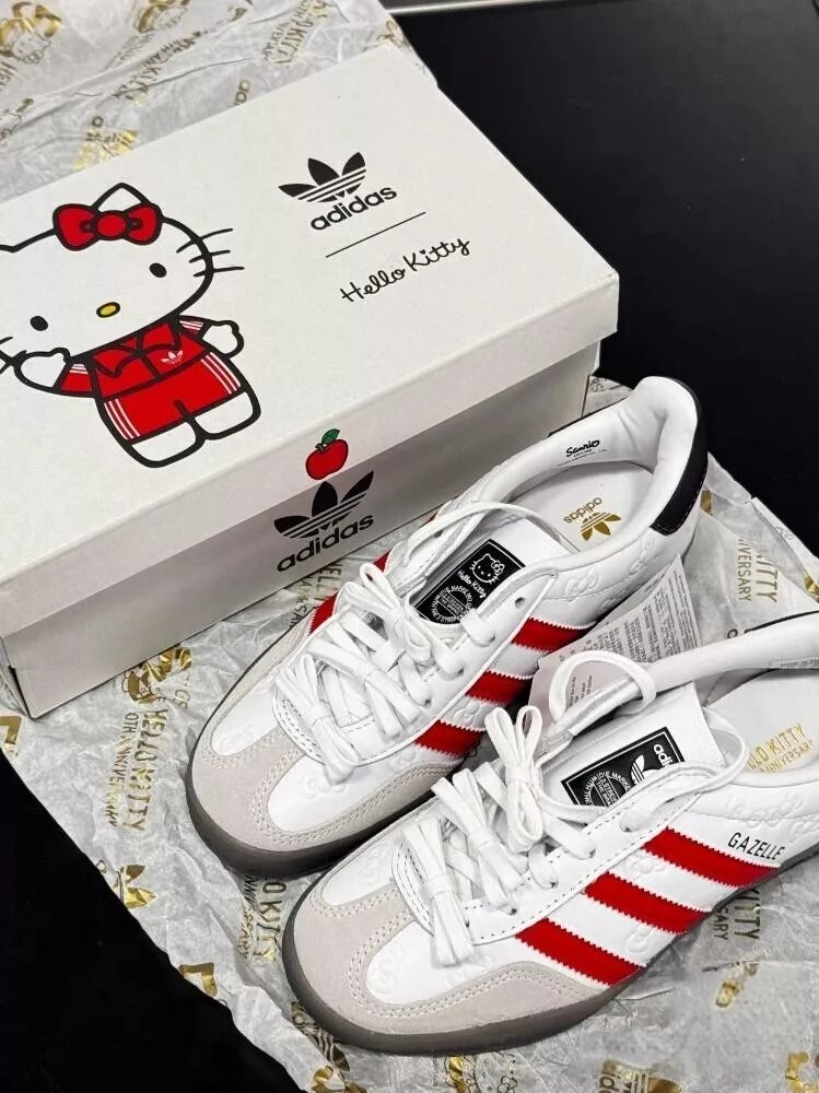 adidas Originals x Hello Kitty Gazelle Indoor W 50th