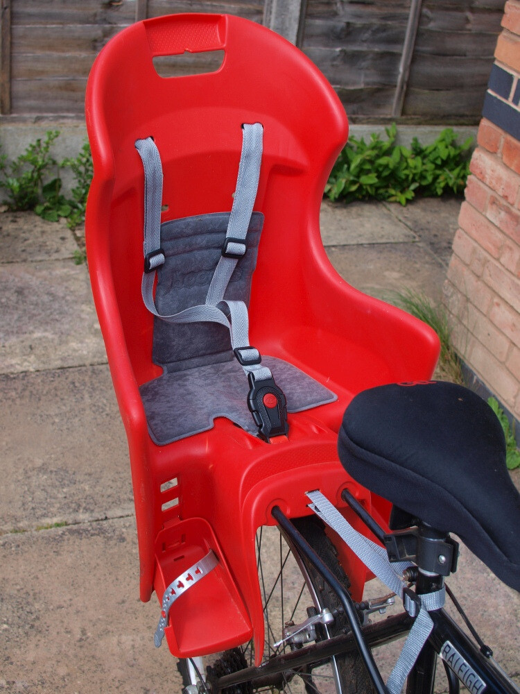 Raleigh Avenir SnugToddler bike seat with clamp (FREE) in Droitwich