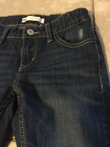 Levi's Boyfriend Girls Size 8 Regular Blue Jeans.