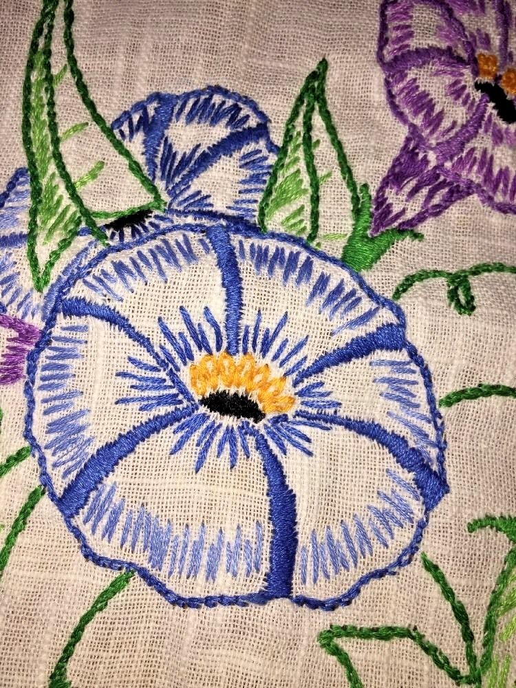Vintage Hand Embroidered Petunia Morning Glory Linen Table Runner Crocheted Edge