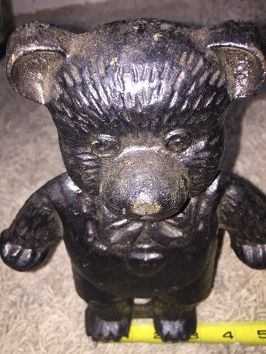 Artmark Vintage Cast Iron Teddy Bear Door Stop 1992