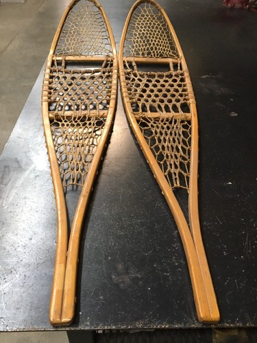 Iverson seek wilderness 11x56 Snow Shoes S/N: 330947