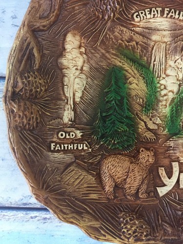 Yellowstone Park Souvenir 12