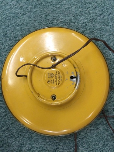 vintage United wall clock retro metal leaves art deco model 45