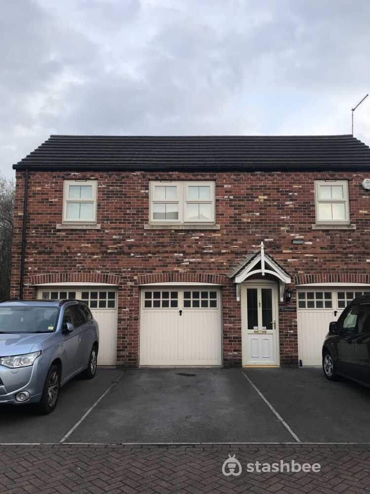 Garage to Rent in Barnsley S73 200 Sq Ft in Wombwell, South Yorkshire Gumtree