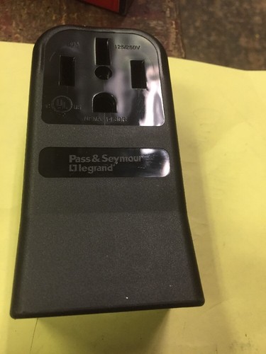 Pass & Seymour 3854CC6 Surface Mount Range Outlet, 50A, Black 125/205V 3P 4W