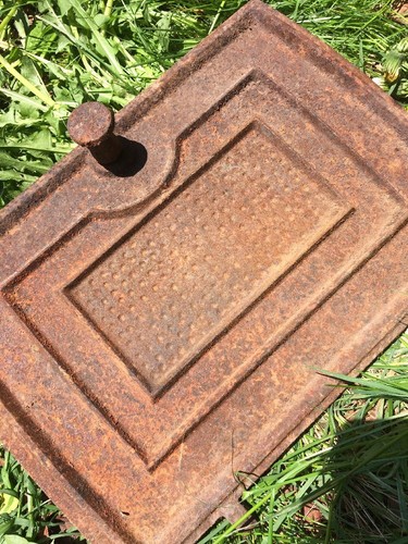 VINTAGE CAST IRON Wood Stove Door Repurpose Smoke House Pizza Oven Outdoor Bread