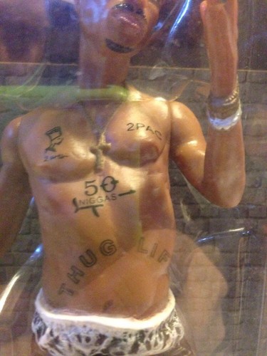 2001 ALL ENTERTAINMENT TUPAC SHAKUR ACTION FIGURE DOLL 1 of 2500 2PAC SERIES 1