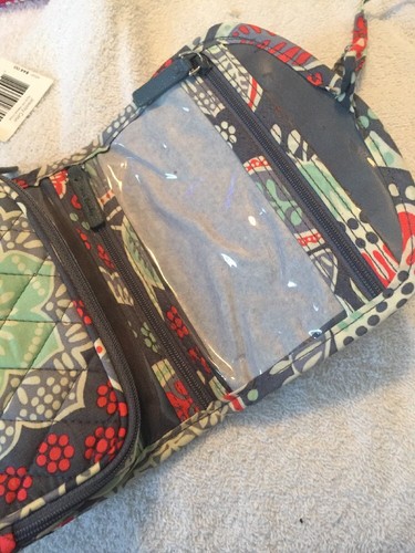 NWT Vera Bradley Authentic  Jewelry Case New With Tags Normadic Floral