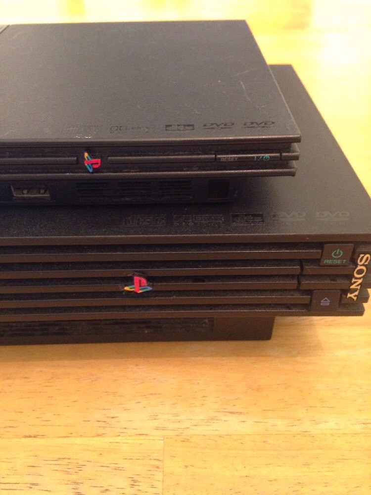 Ps2 Playstation 2 Lot Of 2 For Parts/Repairs Fat AND Slim Non-working