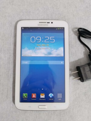 SM-T211 Samsung Galaxy Tab 3 7.0 8GB White Cellular Android4.1.2 Tablet (White)