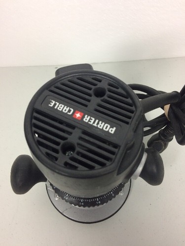 Porter Cable 690LR 1 3/4 Peak HP Router Including 1001 Fixed Base